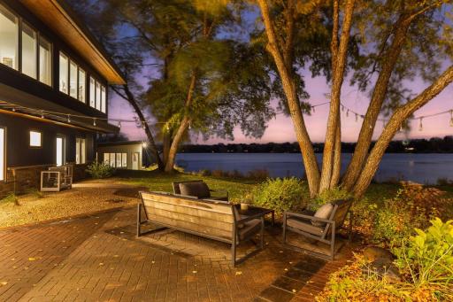 Gorgeous lakeside experience from sunrise to sunset with beautiful outdoor entertaining experience.