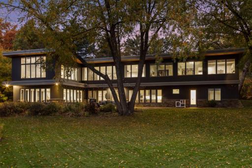 10 W Shore Road, Saint Paul, MN 55127