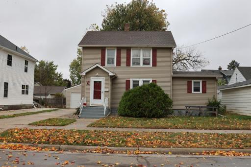 706 6th Avenue NW, Austin, MN 55912