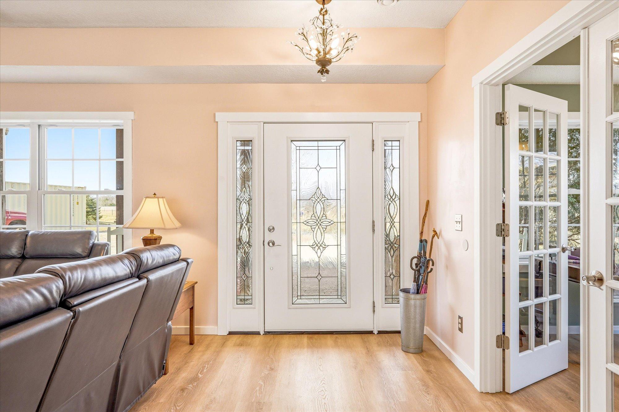 4 - Welcome - Come on in.jpg