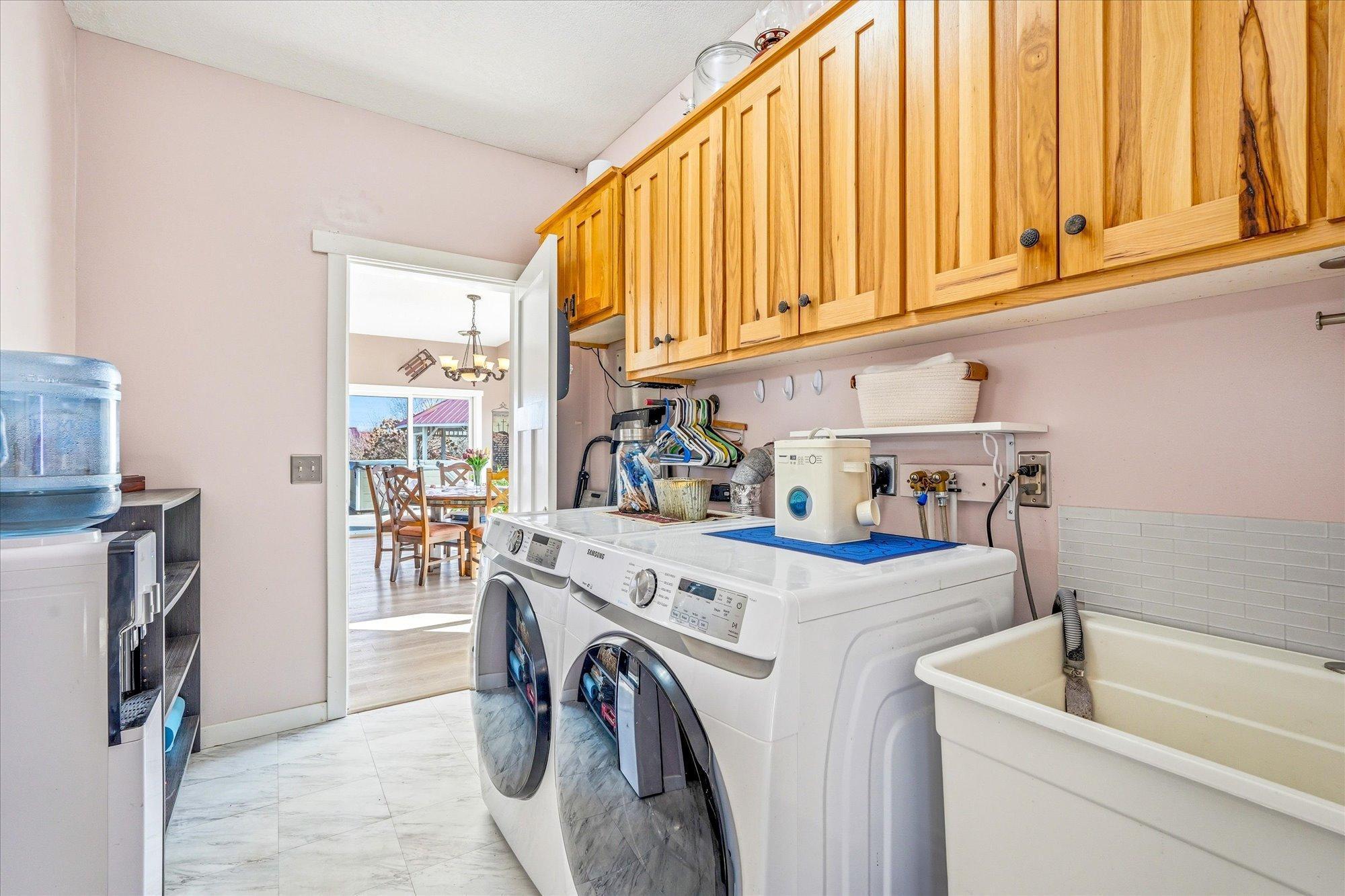 16 - Laundry & Storage.jpg