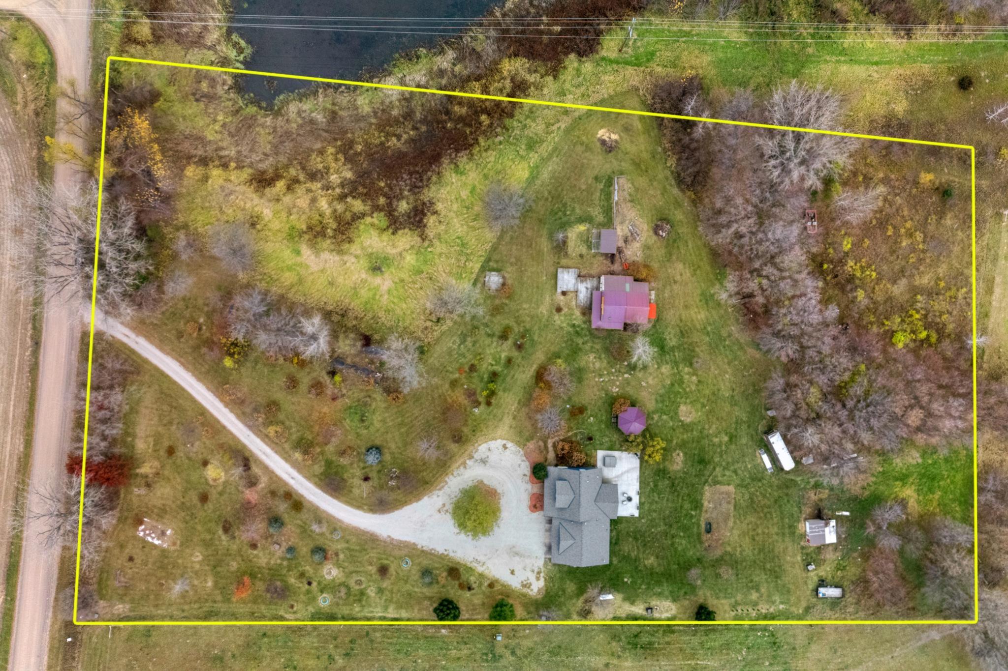 30 - Property Plot Lines.jpg