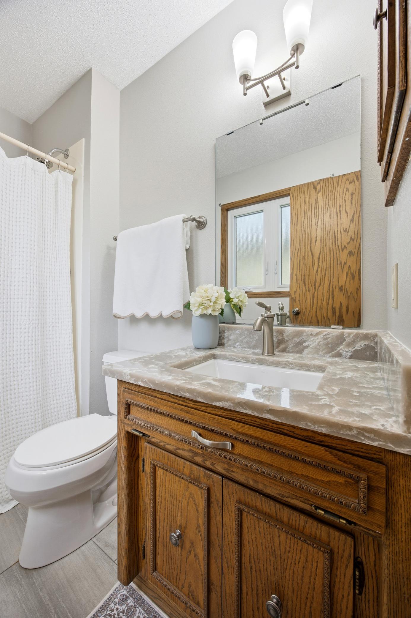 Primary 3/4 bath