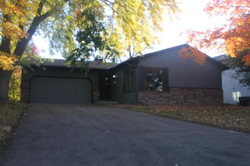 6329 Whispering Oaks Drive, Eden Prairie, MN 55346