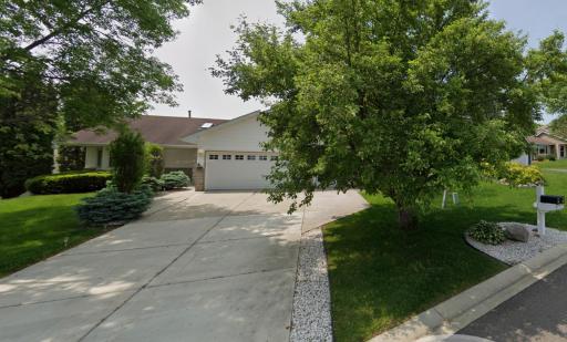16246 Godson Circle, Lakeville, MN 55044
