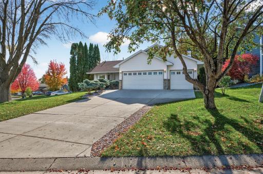 Photo for 16246 Godson Circle, Lakeville, MN 55044 - listing #6807198 16246 Godson Circle, Lakeville, MN 55044