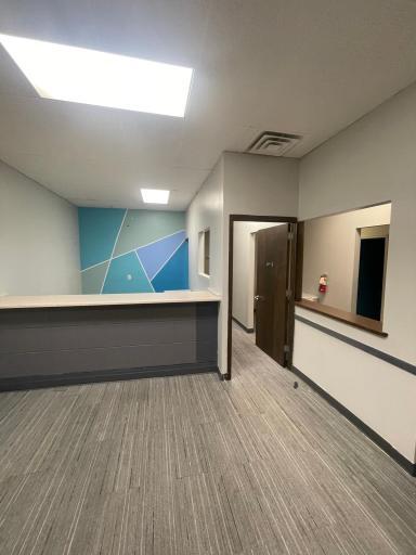 1011 W Broadway Avenue, 102, Minneapolis, MN 55411