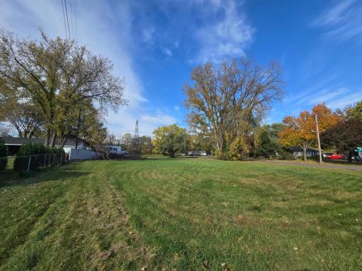 7177 River Road, Inver Grove Heights, MN 55076