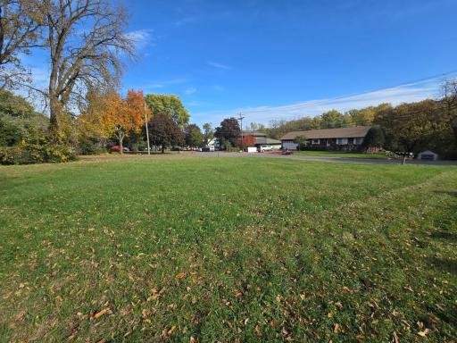 7177 River Road, Inver Grove Heights, MN 55076