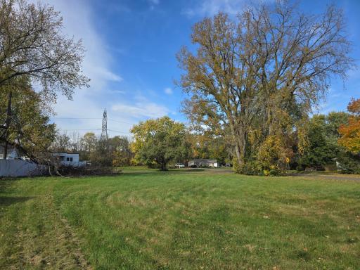 7177 River Road, Inver Grove Heights, MN 55076
