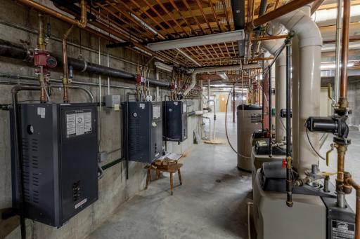 Level 1 Utilities In-Floor Boiler Heating