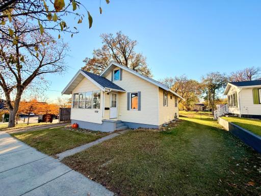 Photo for 1332 Lake Avenue, Detroit Lakes, MN 56501 - listing #6807329 1332 Lake Avenue, Detroit Lakes, MN 56501