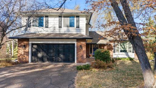 4444 Victoria Street N, Shoreview, MN 55126
