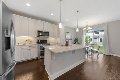 18145 Glassfern Lane, Lakeville, MN 55044