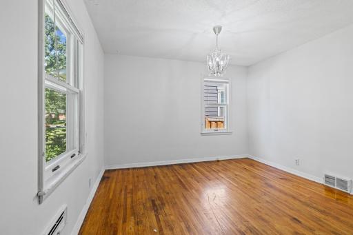 6717 Queen Avenue S, Minneapolis, MN 55423