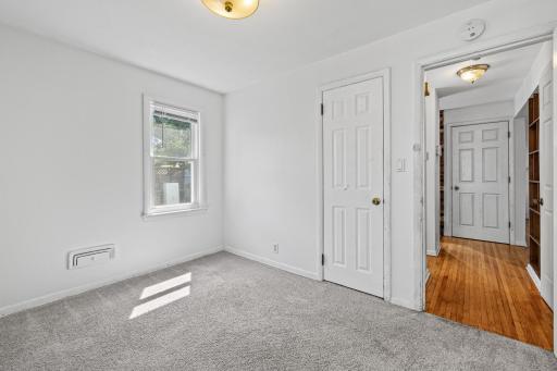 6717 Queen Avenue S, Minneapolis, MN 55423