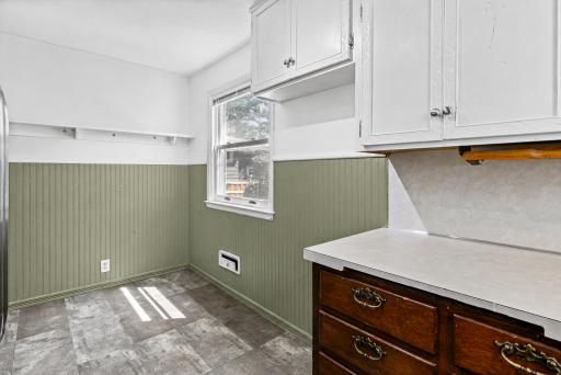6717 Queen Avenue S, Minneapolis, MN 55423