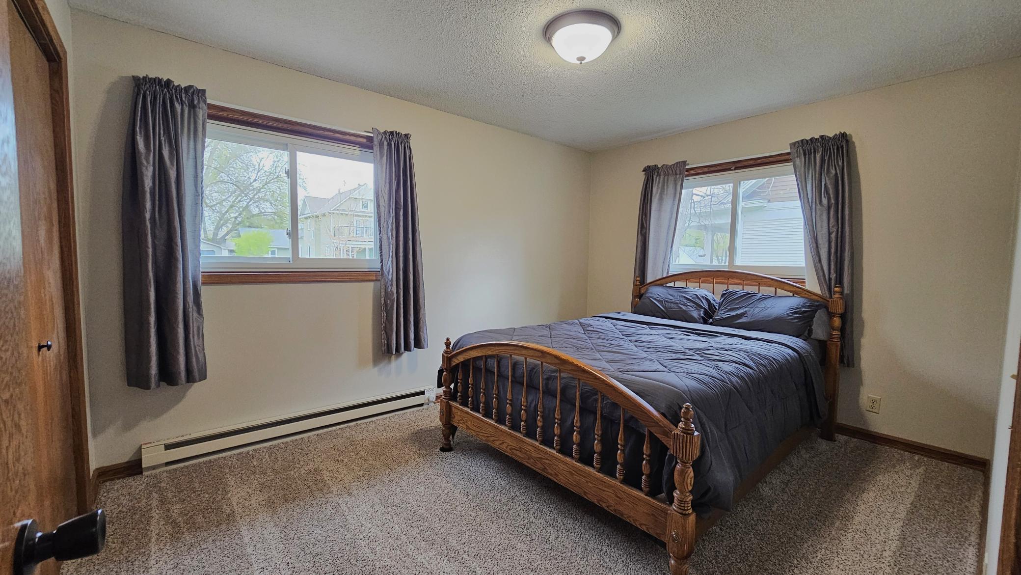 Large Primary Bedroom