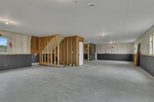 1804 Oak Pond Drive NW, Sauk Rapids, MN 56379