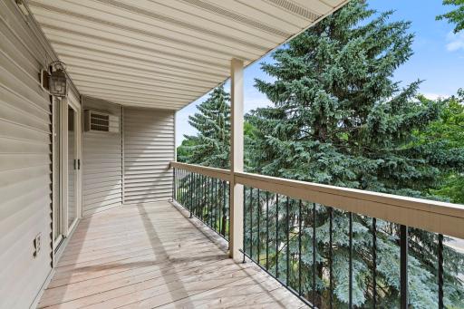 14855 Endicott Way, 304, Apple Valley, MN 55124