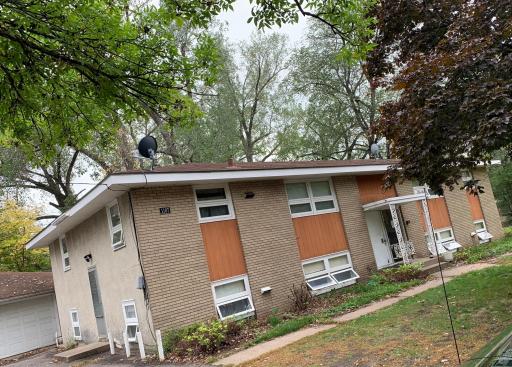 1107 57th Avenue N, Minneapolis, MN 55430