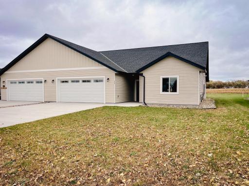 714 Main Street N, Sauk Centre, MN 56378