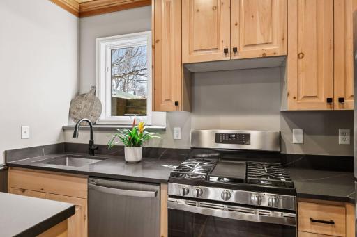 4109 North Shore Drive, Mound, MN 55364