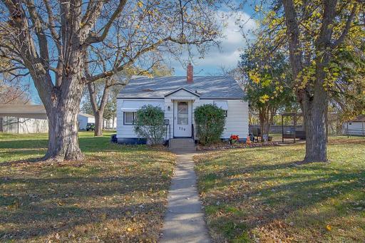 226 32nd Avenue N, Saint Cloud, MN 56303