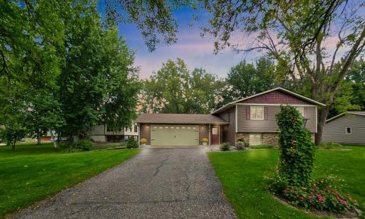 Photo for 919 15th Street SE, Forest Lake, MN 55025 - listing #6807679 919 15th Street SE, Forest Lake, MN 55025