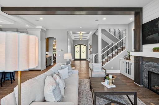 525 Smithtown Court, Excelsior, MN 55331