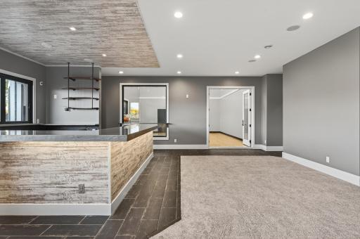 525 Smithtown Court, Excelsior, MN 55331