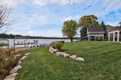 525 Smithtown Court, Excelsior, MN 55331