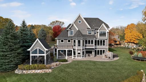 525 Smithtown Court, Excelsior, MN 55331