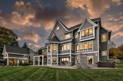 525 Smithtown Court, Excelsior, MN 55331