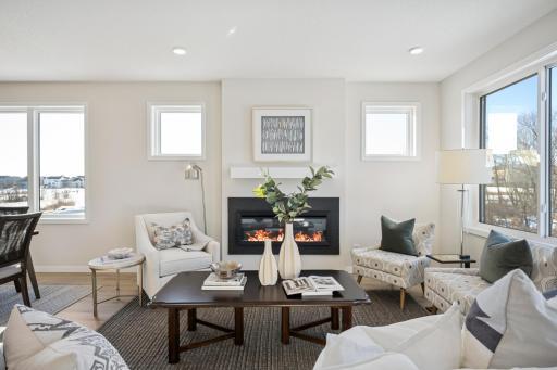 RW03002001 – Kendall A – 14703 Kingsview Lane North 10.jpg