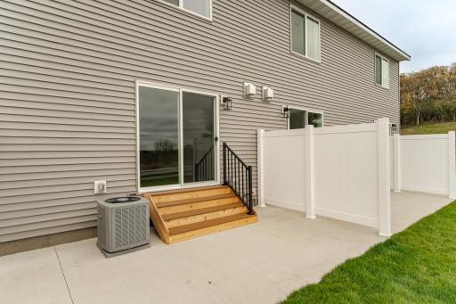 1077 Century Village Lane NE, Rochester, MN 55906