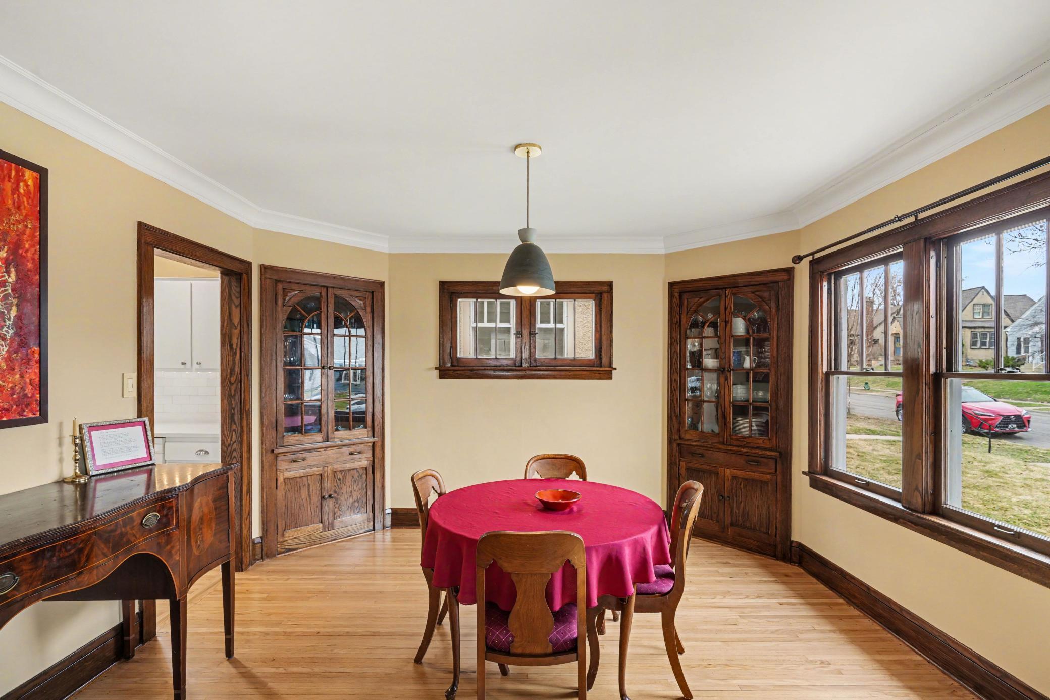 Dining Room w/built in cabinets