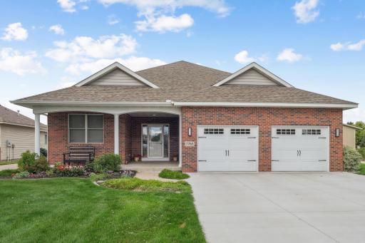 Enjoy the convenience of single level living and easy access to all your toys!