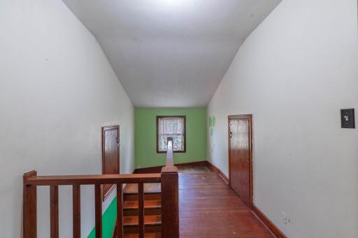 Upper level hallway view to the staircase