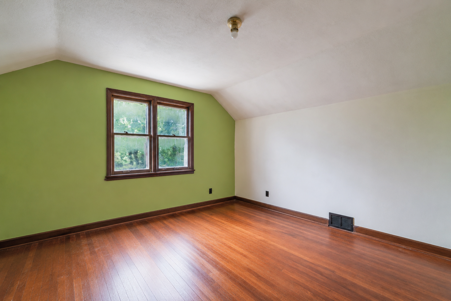 Bedroom 4, view 2, virtually cleared