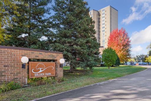 Photo for 1181 Edgcumbe Road, 1008, Saint Paul, MN 55105 - listing #6807895 1181 Edgcumbe Road, 1008, Saint Paul, MN 55105