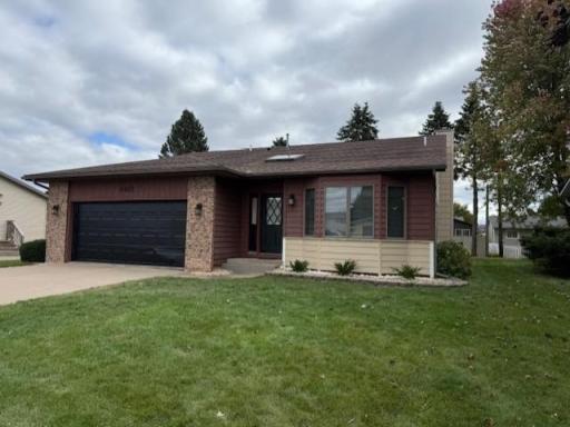 860 53rd Avenue, Winona, MN 55987