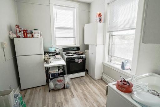 883 Payne Avenue, Saint Paul, MN 55130