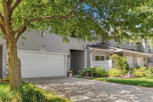 Photo for 577 Woodduck Drive, E, Woodbury, MN 55125 - listing #6808134 577 Woodduck Drive, E, Woodbury, MN 55125