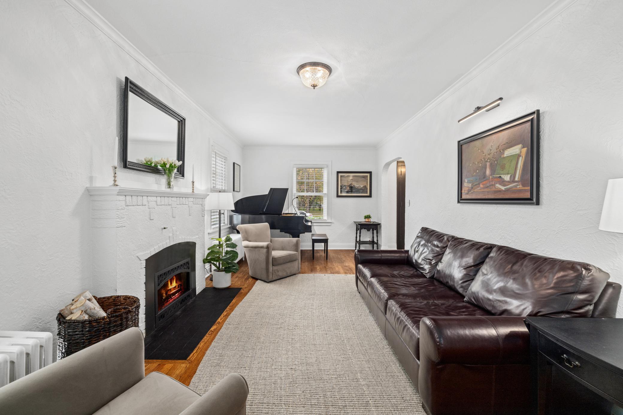 Formal Livingroom