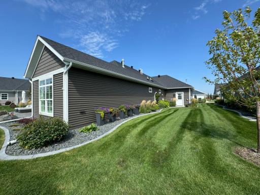 819 Rania Way W, West Fargo, ND 58078