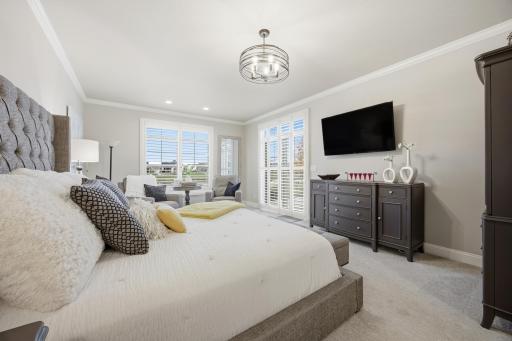 819 Rania Way W, West Fargo, ND 58078