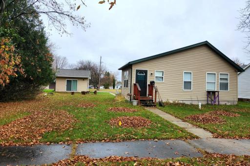 1124 10th Street, International Falls, MN 56649