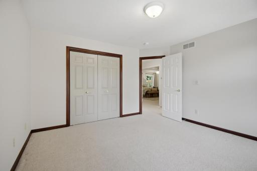 1932 Baihly Estates Lane SW, Rochester, MN 55902