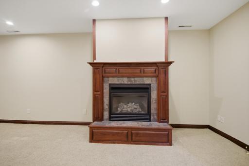 1932 Baihly Estates Lane SW, Rochester, MN 55902
